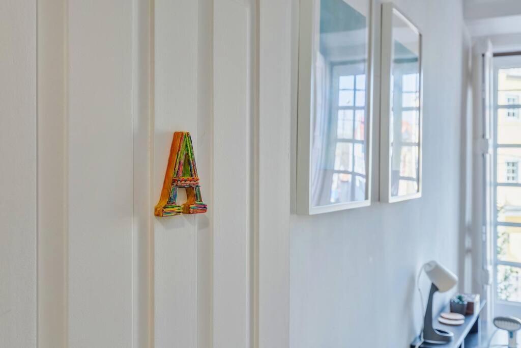 A Casa Amarela De Sintra Apartment ภายนอก รูปภาพ