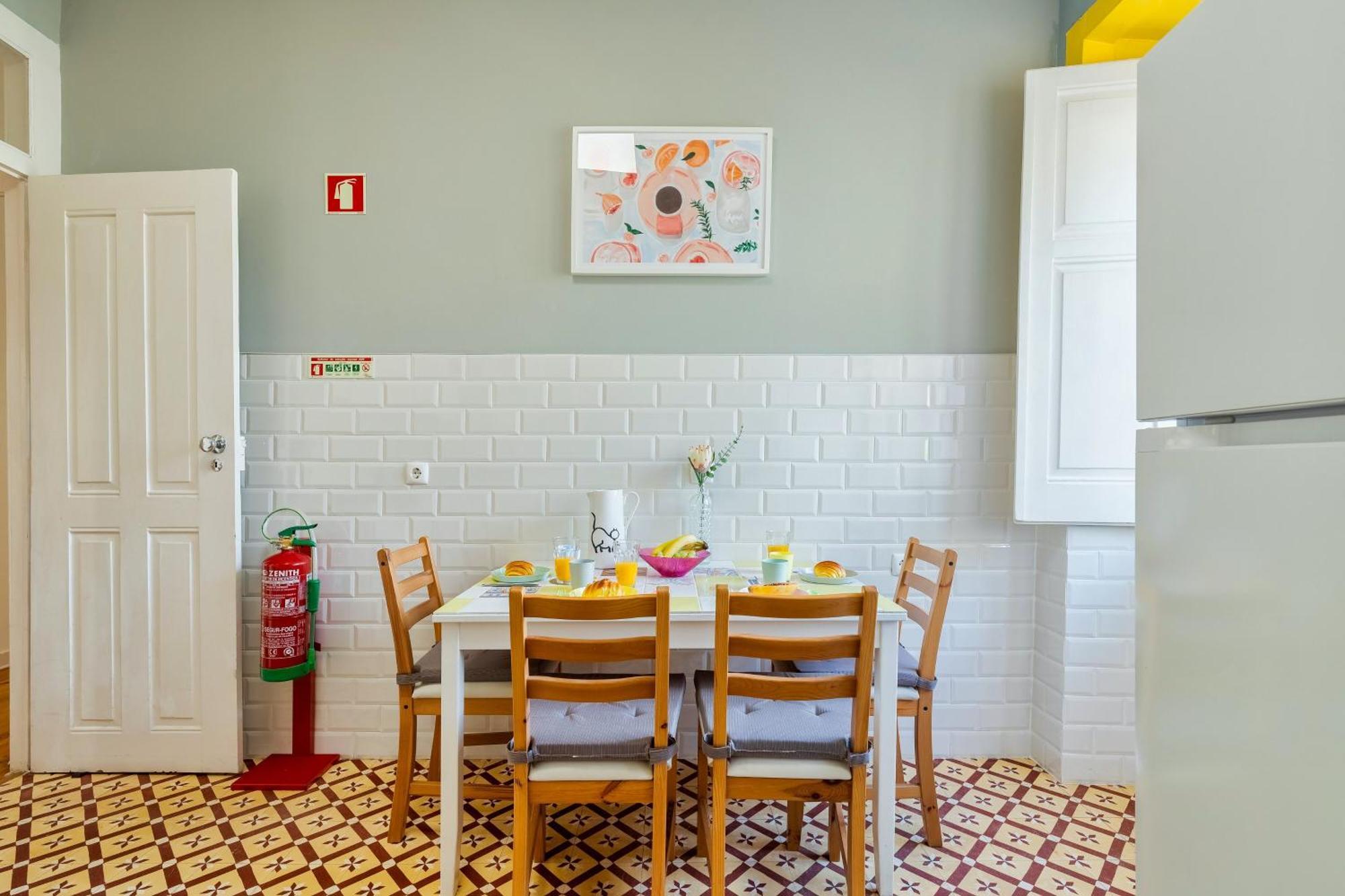 A Casa Amarela De Sintra Apartment ภายนอก รูปภาพ